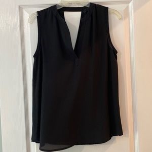 Ro&De black v-neck sleeveless blouse top. XS